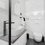 Skyline Apartment